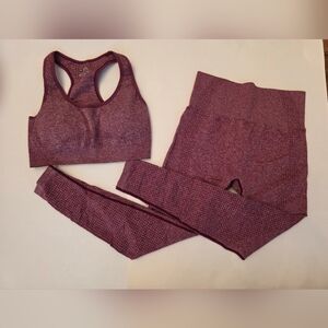 Seamless Purple Sports Bra and Leggings Set Size Womans Medium